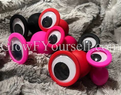 GLOW In The DARK Googly Eyed Butt Plug Luminous Wiggly Eyeballs For