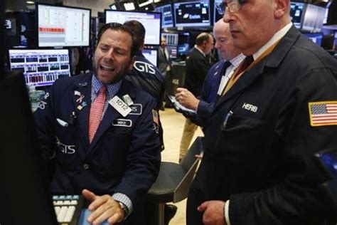 Wall Street abre la penúltima sesión del año con pocos cambios