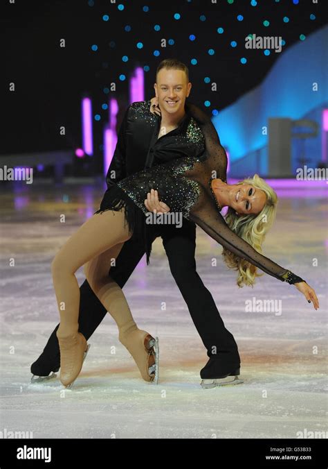 Jennifer ellison dancing on ice hi-res stock photography and images - Alamy