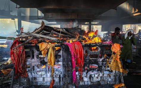 India Crolla Tettoia Durante Funerale Almeno Morti Asia Ansa It