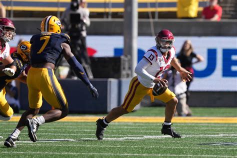 Oregon Football Bo Nix Takes A Leap In Week 10 Heisman Trophy Odds