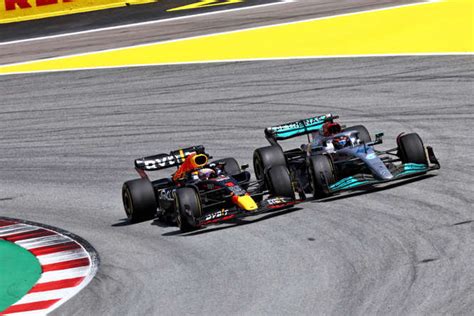 Red Bull Frecciata Via Radio Alla Race Direction F1 Team Formula 1