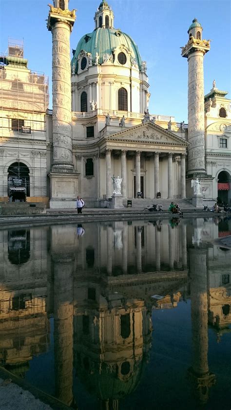 enjoy the silence - Karlsplatz, Vienna