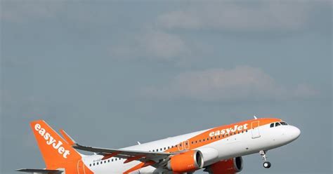 Easyjet Conclut Un Accord Avec Airbus Sur Une Commande Pr Vue Portant