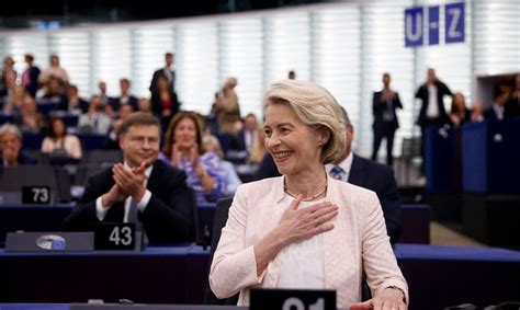 Ursula von der Leyen é eleita para 2 mandato na Comissão Europeia