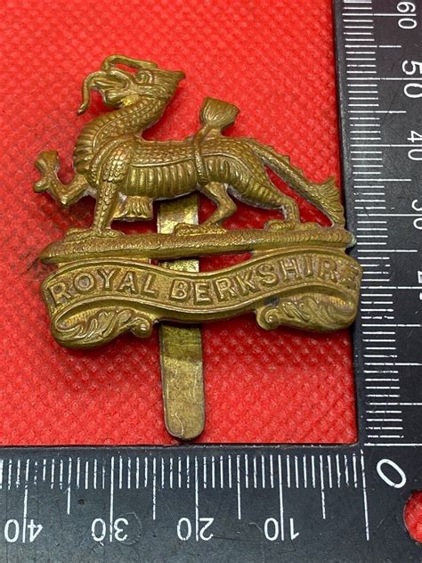 Original British Army Ww1 Ww2 Royal Berkshire Regiment Cap Badge For Sale The Militaria Shop