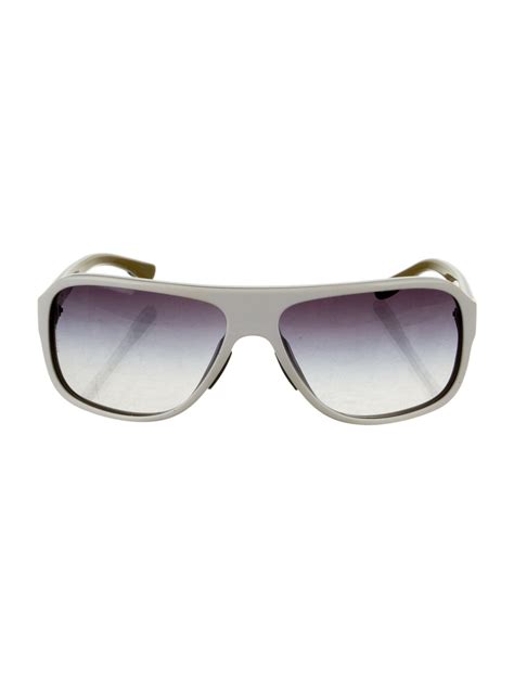 Dolce And Gabbana Shield Gradient Sunglasses Black Sunglasses Accessories Dag420466 The