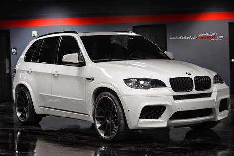 Black & White BMW X5 M for Sale - autoevolution