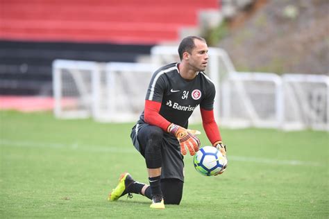 Invicto Após Virar Titular Marcelo Lomba Coloca Boa Fase à Prova