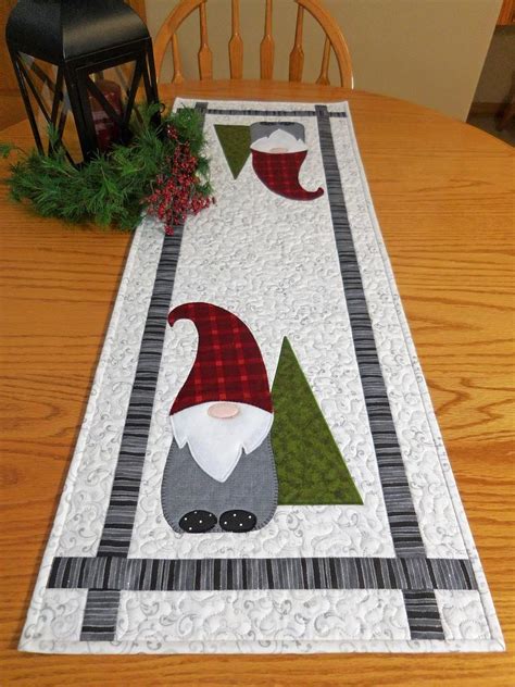 Printable Quilted Christmas Table Runner Patterns Free Easy Printable