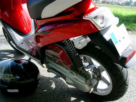 MBK Booster Spirit Naked Lucifier De Hurrican