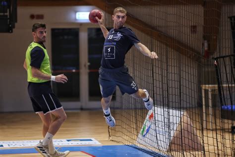 Per La European Cup Tempo Di Sidea Group Junior Fasano Skkp Handball