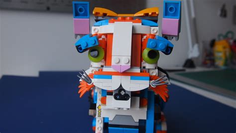 Lego Boost Is An Awesome Robot Building And Code Learning Kit Mashable