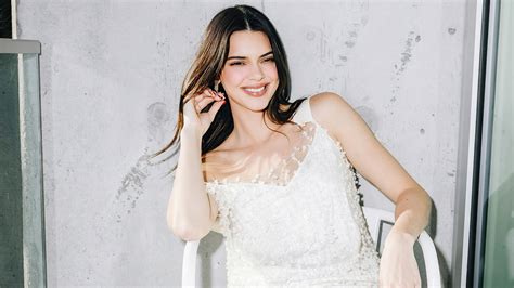 1920x1080 Kendall Jenner Fwrd Holiday Campaign Laptop Full Hd 1080p Hd