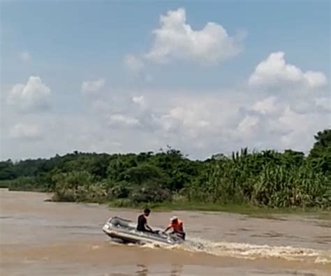 Hanyut Terseret Arus Batang Palangki Penambang Emas Belum Ditemukan