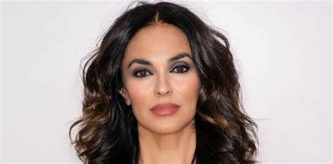 Maria Grazia Cucinotta Body Measurements, Height, Weight, Bra Size ...