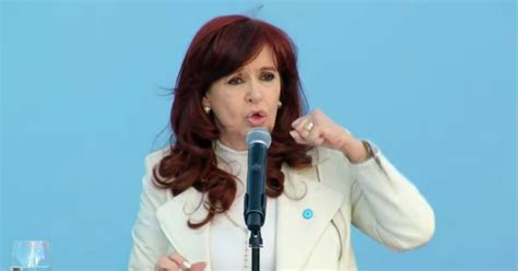 Video Reapareció Cristina Criticó A Milei Por El Superávit Fiscal