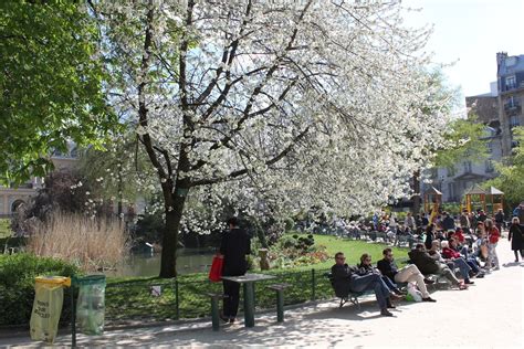 Square du Temple | Attractions in Le Marais, Paris