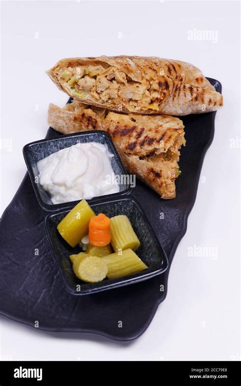 Arabic Chicken Shawarma With Garlic Sauce And Pickle Stock Photo Alamy