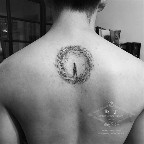 Stunning Tunnel Tattoo Design