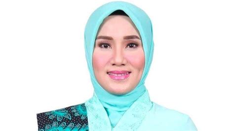 Istri Mantan Bupati Sampang Slamet Junaidi Meninggal Masyarakat