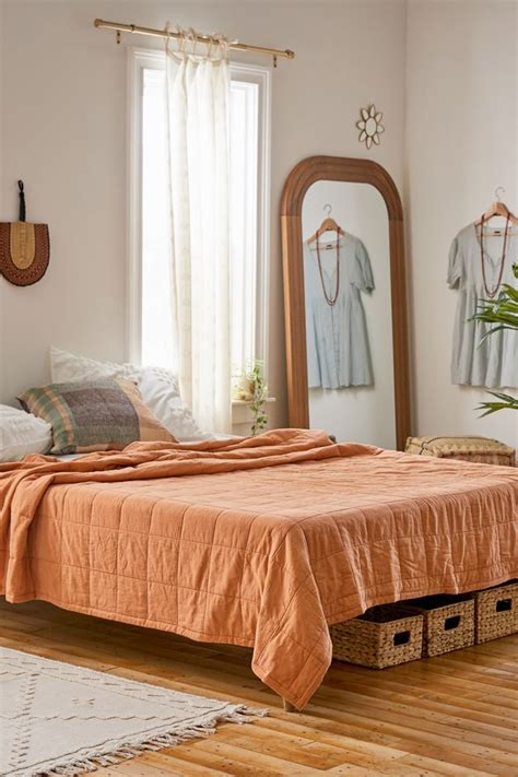 Earth Tone Bedroom Colors and Ideas: Natural, Cozy, and Timeless