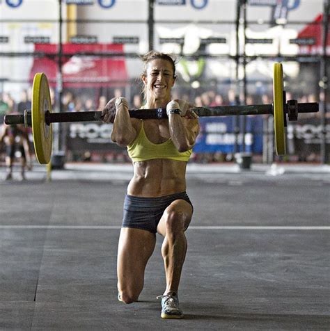 A Fresh Perspective Michelle Crawford Female Crossfit Athletes Crossfit Women Workout Guide