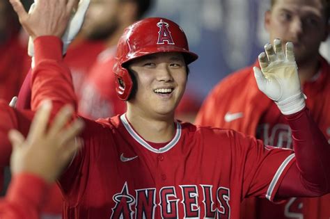 大谷翔平、mvp最有力候補に 46号ソロ本塁打で有終の美 毎日新聞