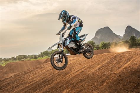 Conhe A As Novas Motos El Tricas Lan Adas No Brasil Em