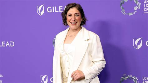 Mayim Bialik up for 'Big Bang Theory' spinoff appearance, teases ...