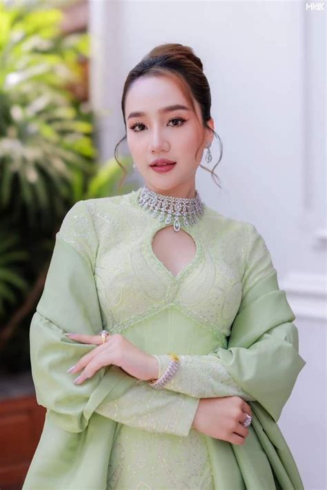 Pin On Myanmar Traditional Dress In Asian Beauty Beauty Asian