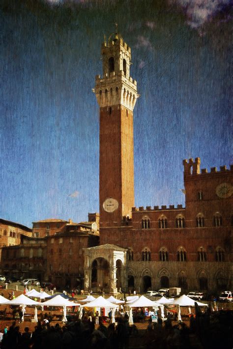 The Torre Del Mangia Palazzo Pubblico Piazza Del Campo S Flickr