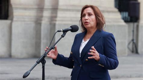 Dina Boluarte No Puede Renunciar El Men