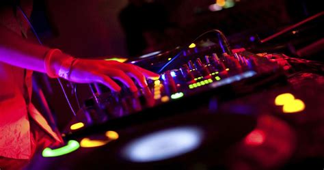 Dj Hire Northern Ireland Discos For Hire Wedding Djs Dj Services For