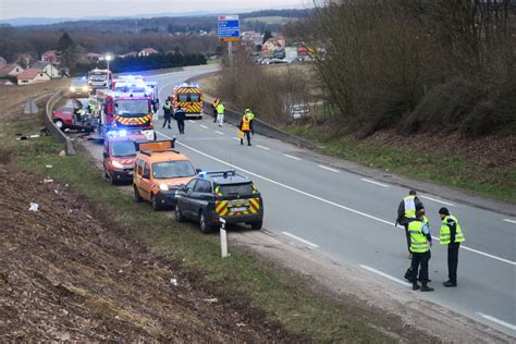 Territoire de Belfort Un mort et deux blessés dans un violent choc