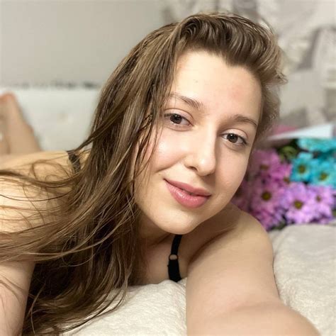 ViolabloomMollykit Cam Model Free Live Sex Show Chat Stripchat