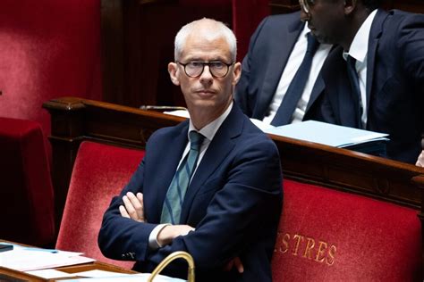 Le Gouvernement D Clenche Un Nouveau Le E Sur La Loi De