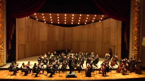 Orquestra Sinfônica Brasileira Em Apresentação Para Assinantes E Amigos