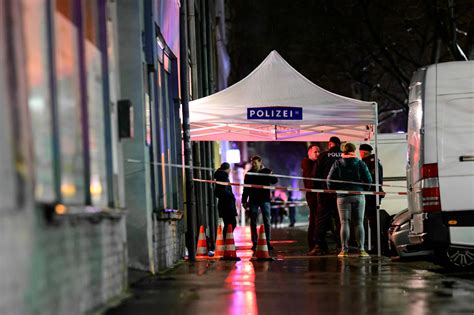 Mord in Wiener Rotlicht Lokal Tatverdächtiger laut Polizei geständig