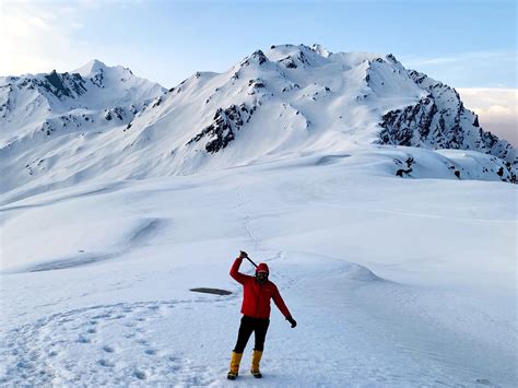 Sar Pass: Unveiling Geological Marvels – The Dynamic Canvas of the