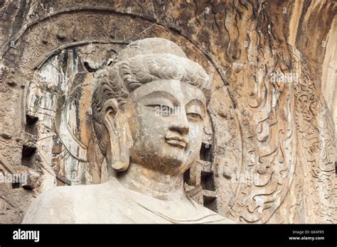 Longmen Grottoes in Luoyang Stock Photo - Alamy