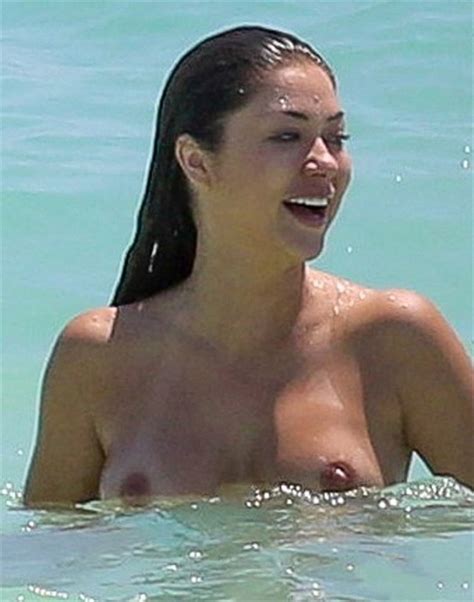 Arianny Celeste Swimming Naked Topless Celebrity Leaks Scandals