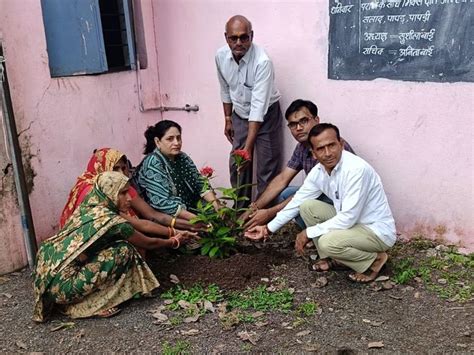 Environment Day Celebrated In Bapcha Donia बापचा दोनिया में मनाया