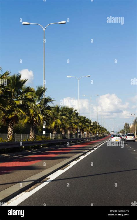 Bus Lanes Hi Res Stock Photography And Images Alamy