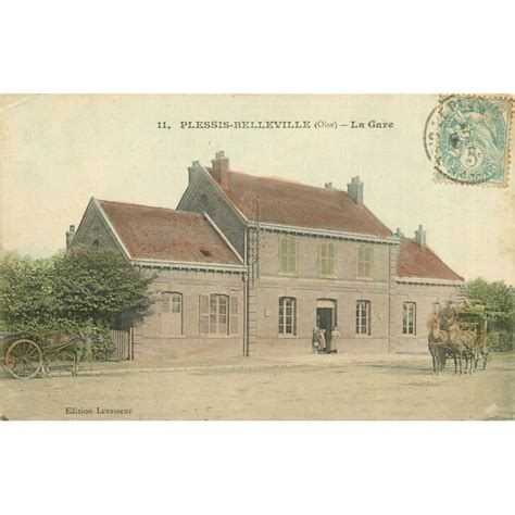 60 LE PLESSIS BELLEVILLE Diligence Devant La Gare Vers 1905 Belle