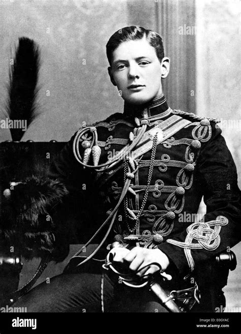 Portrait De Sir Winston Churchill En Tant Que Jeune Soldat En