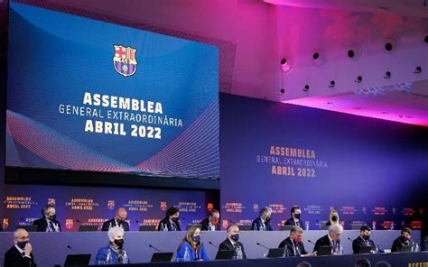 Socios Del Barça Aprueban El Acuerdo Con Spotify