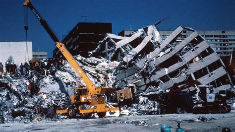 Terremoto México: Terremoto de México, 1985: Monchito, el rescate del ...