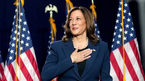 Photos Kamala Harris Early Life Marriage Career All You Need To