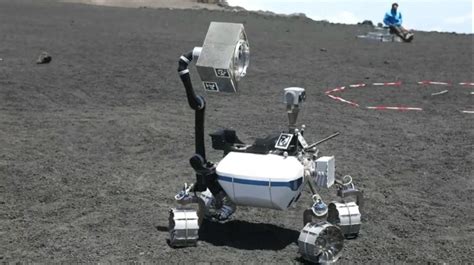 Sull Etna Un Test Spaziale L ESA Sperimenta I Rover Robotici Da